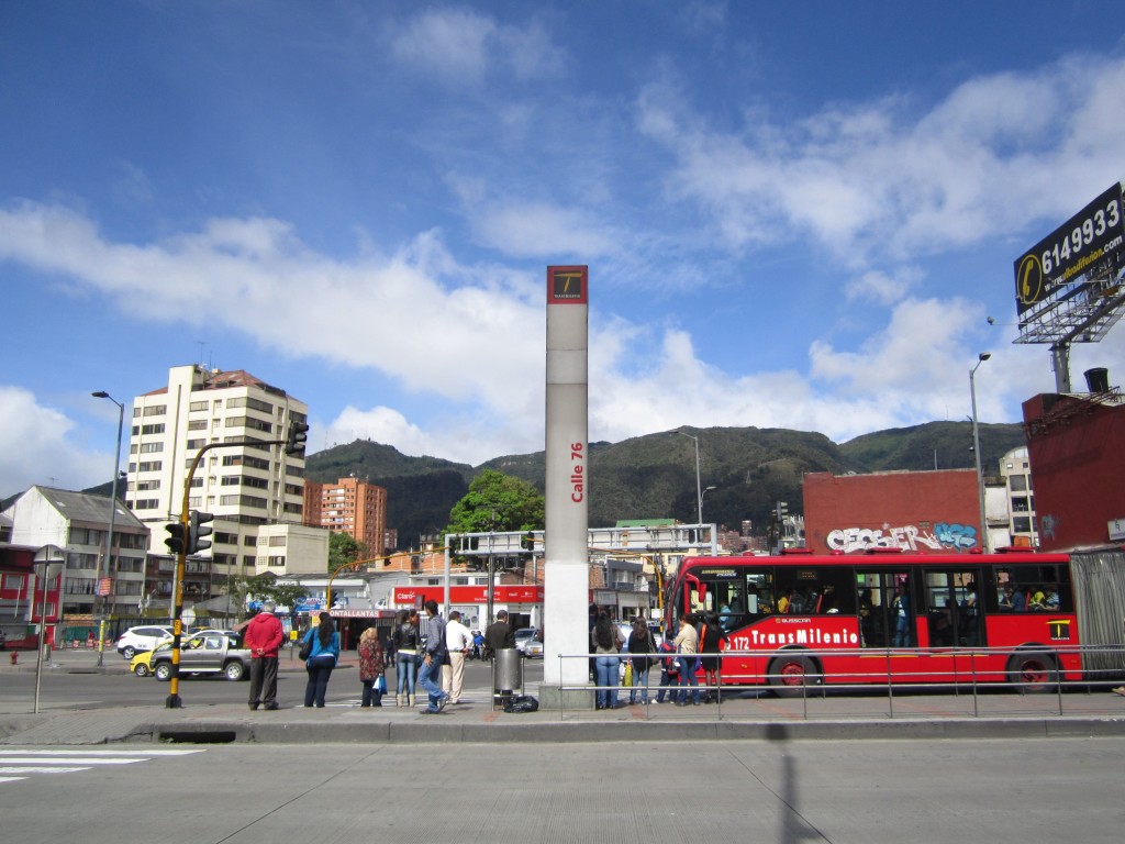 Bogotá_estación_Transmilenio_calle_76